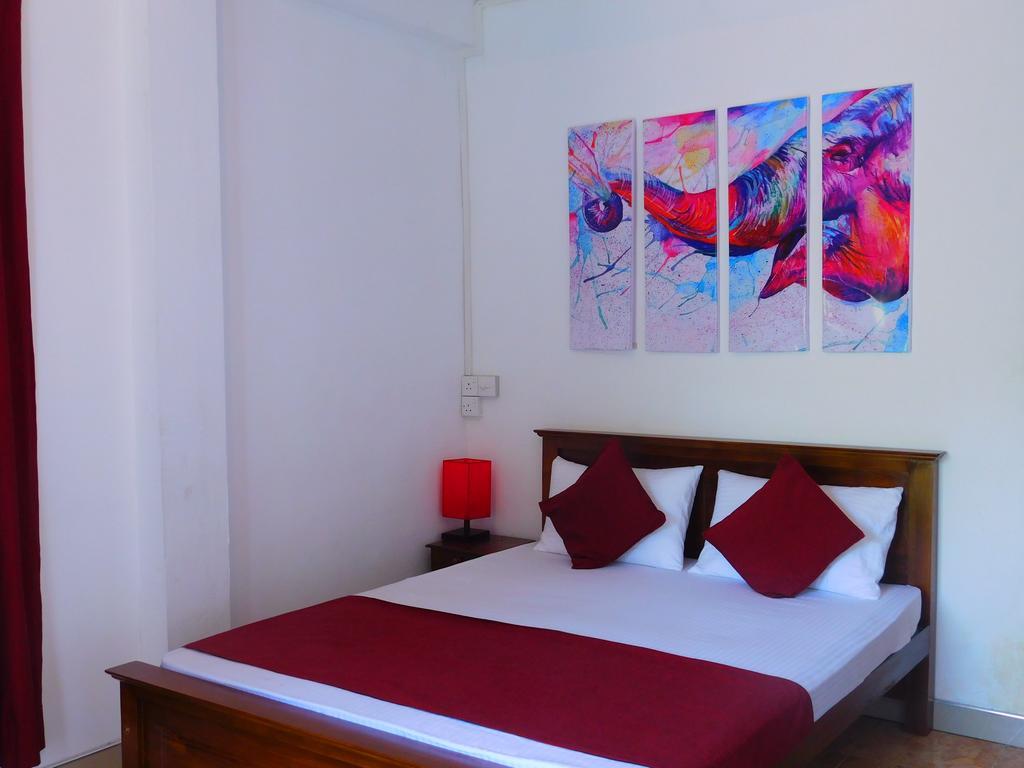 كاندي Mount Mirror Resort المظهر الخارجي الصورة