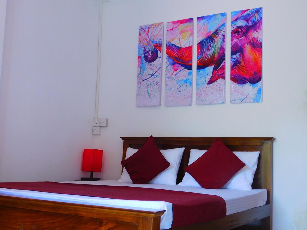 كاندي Mount Mirror Resort المظهر الخارجي الصورة